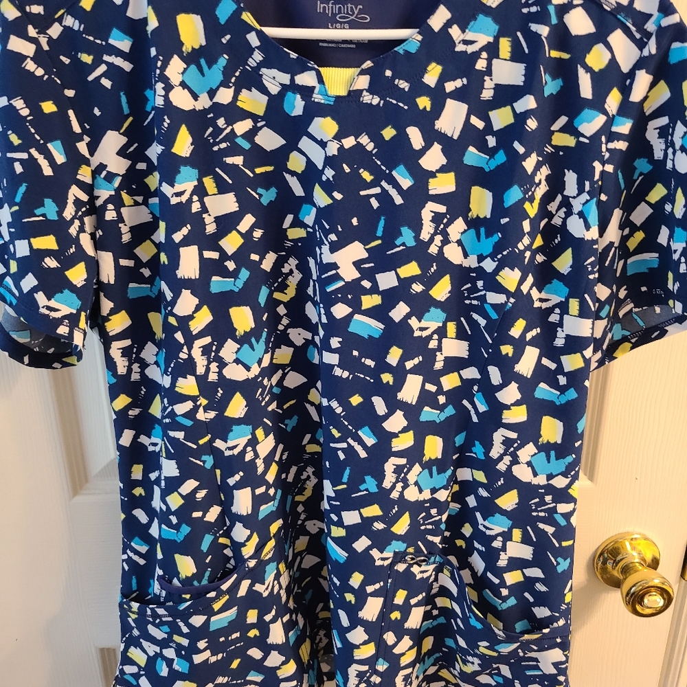 Cherokee infinity large top